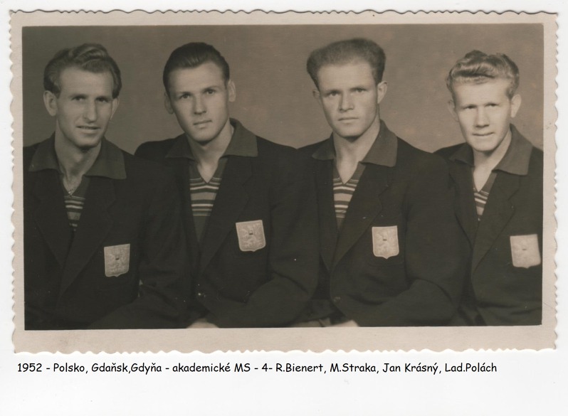 Posádka z akademického MS 1952 (Foto archiv SVK)